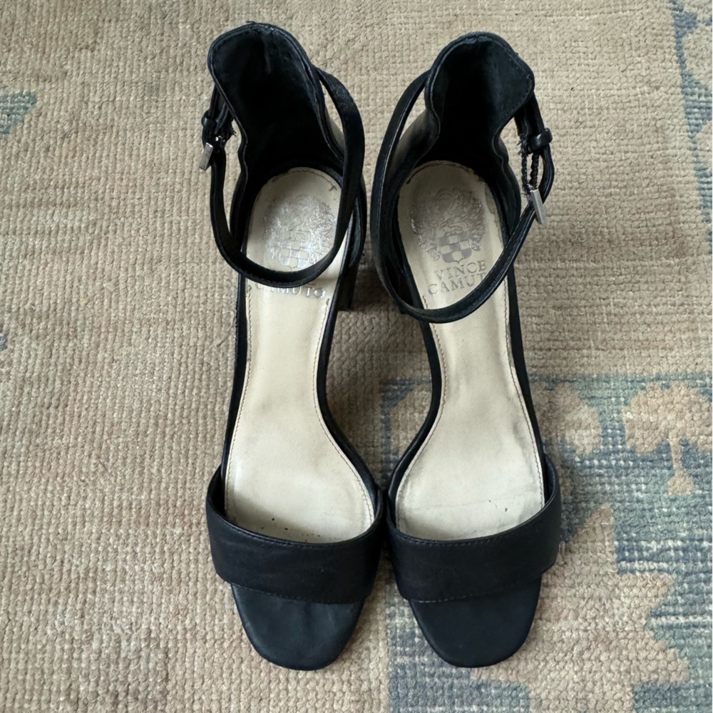 Vince Camuto Winderly Black Leather Heels